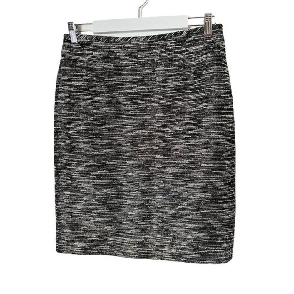 Tahari Arthur S. Levine Black and White Tweed Skirt Size 6